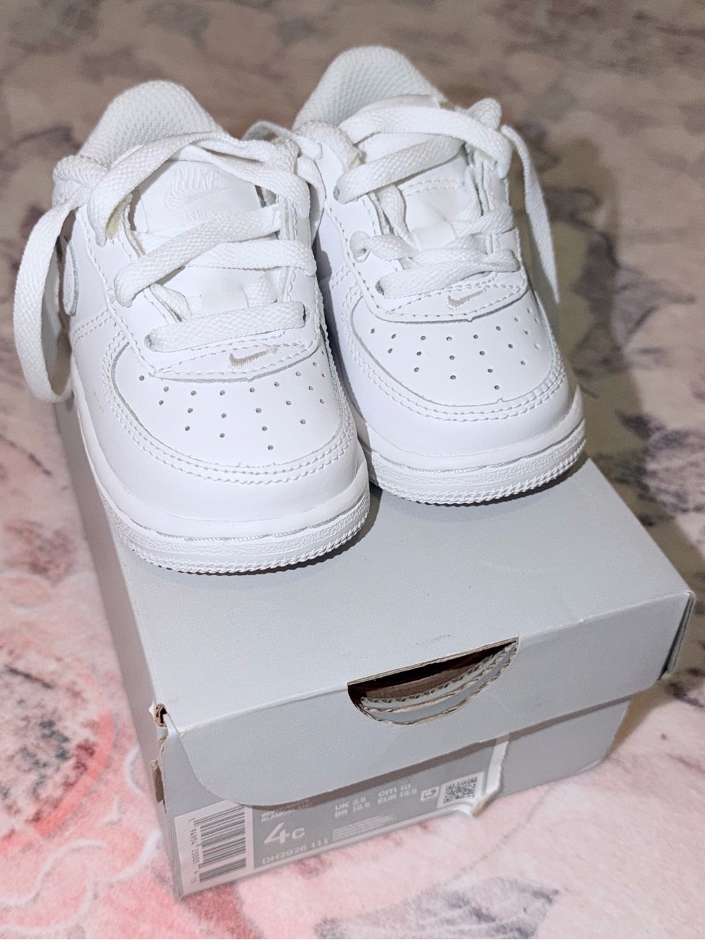 Nike Kids White Low-Top Leather Sneakers 4c